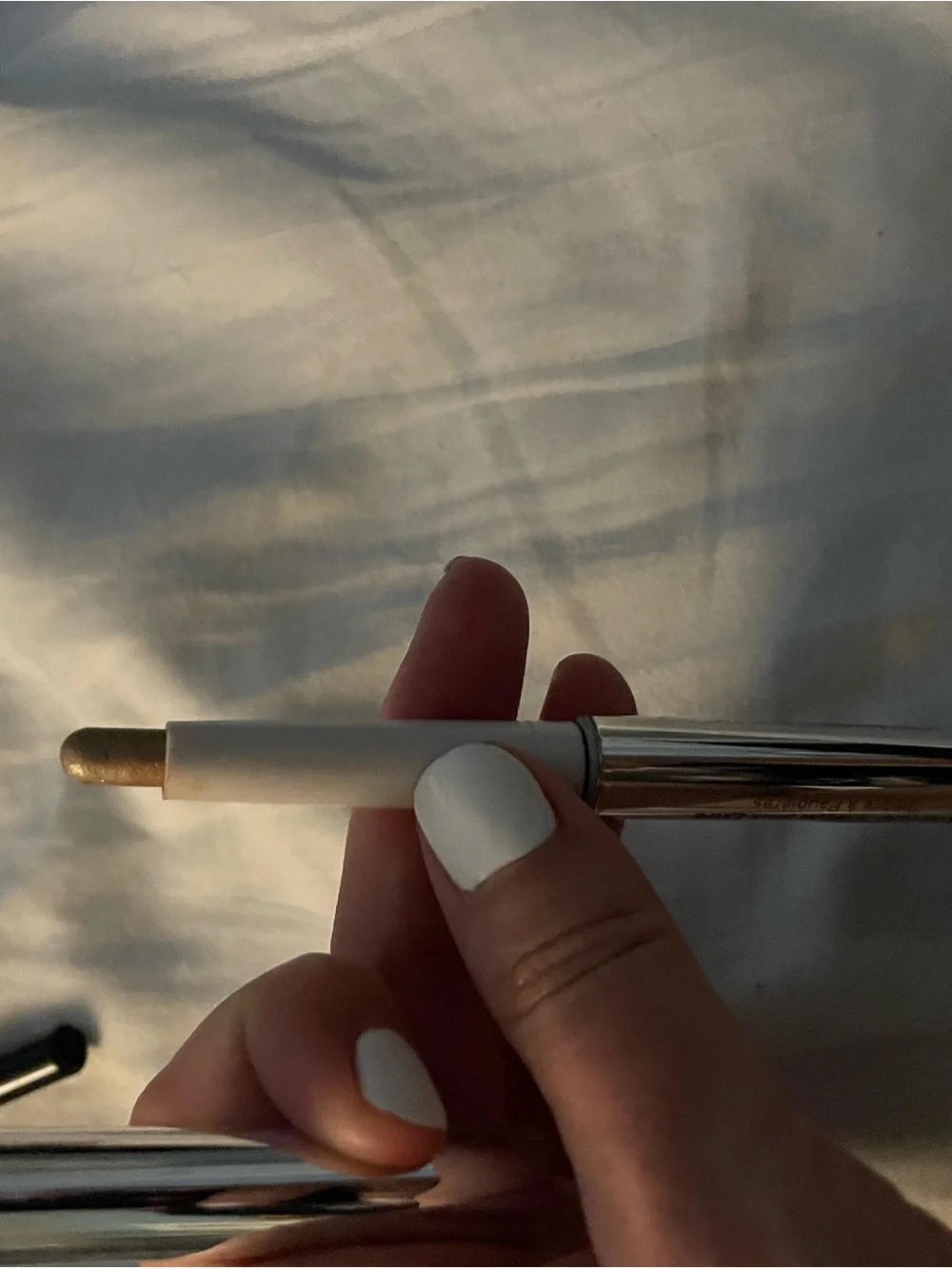 Mally evercolor shadow stick extra in champagne shade